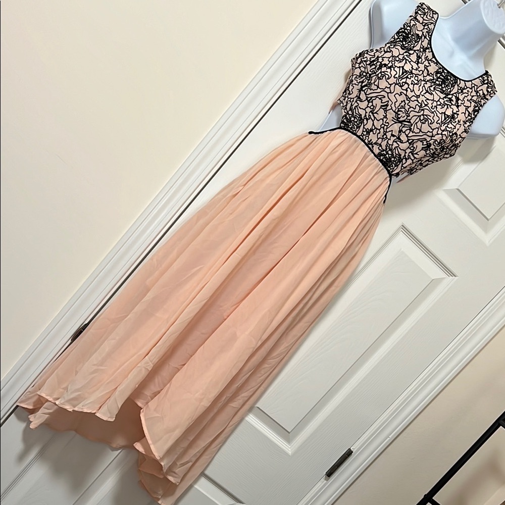 Teen Vogue Peach Velvet Dress (EUC)